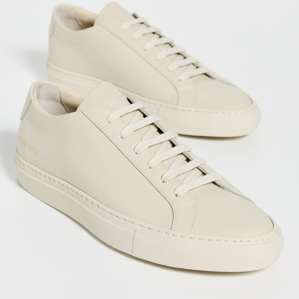 Common Projects Four Hole Lace-Up 'Off White' Sneaker Size 40 NEW